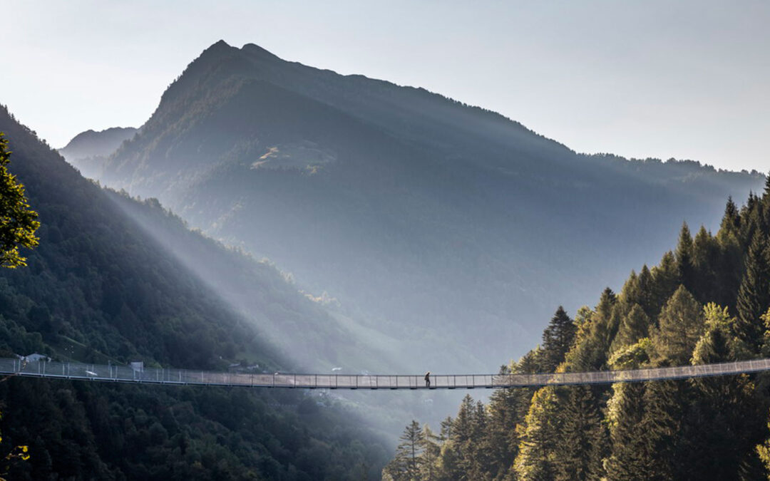Bassa Valtellina e ponte nel cielo
