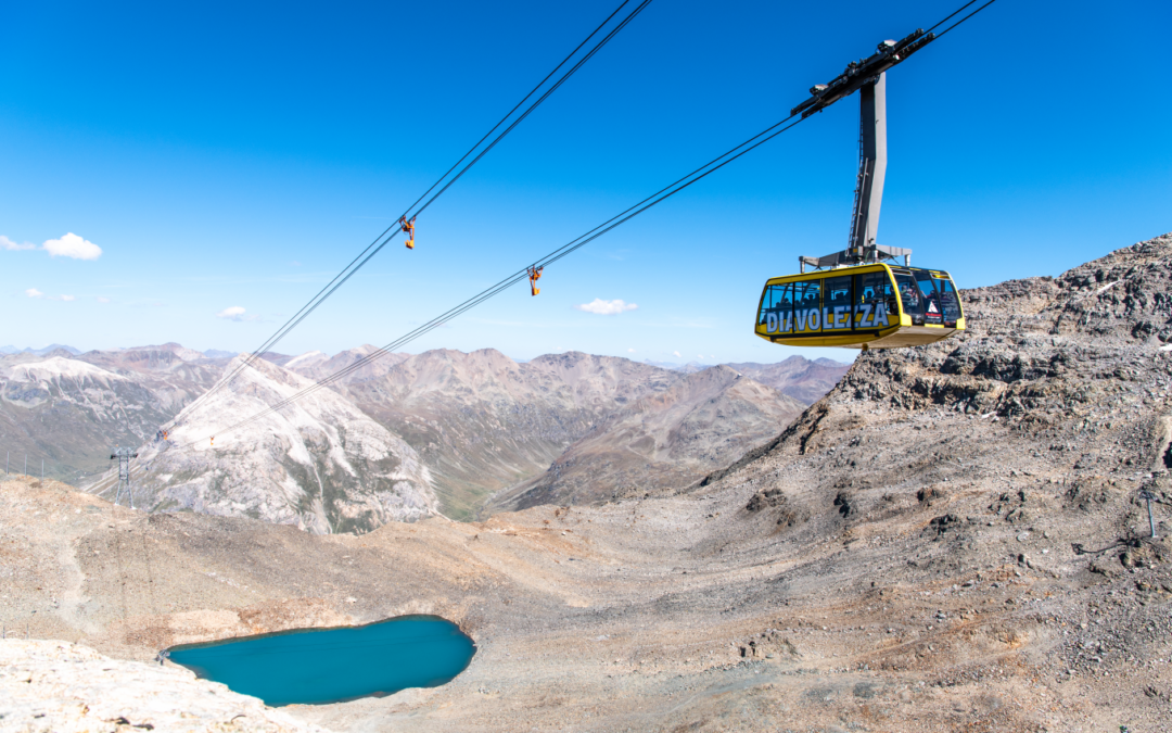 Trenino Rosso del Bernina e rifugio Diavolezza