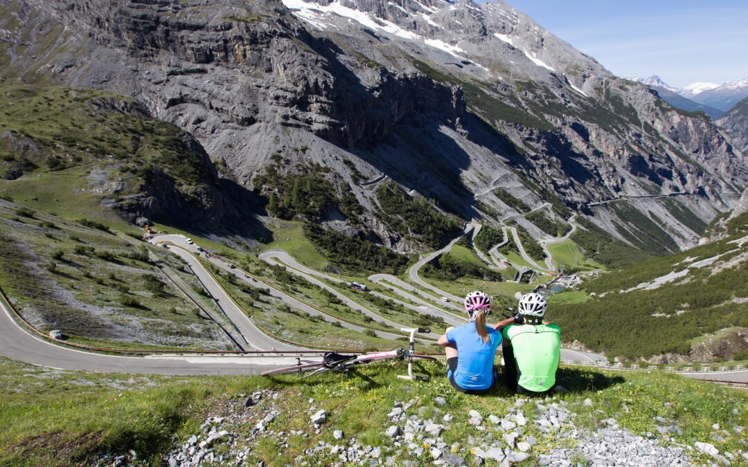 CHIUSURE ESTIVE DEI PASSI ALPINI DELLA VALTELLINA